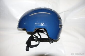 Cyklistickou helmu ABUS