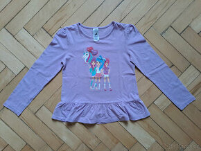 Fialové tričko vel. 134