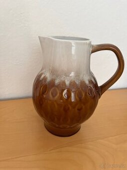 Keramicky džban Ditmar Urbach chmela