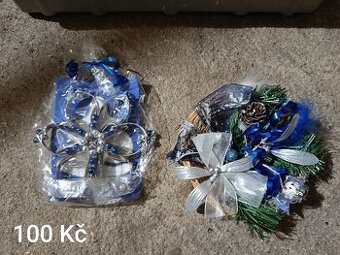 Různé vánoční ozdoby/dekorace