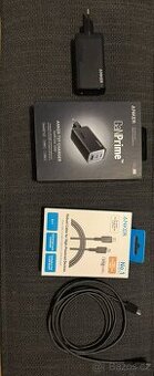 Anker 737 GaN III – 120W, 2× USB-C + 1× USB – černá