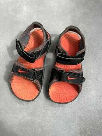 Sandálky Nike vel.26