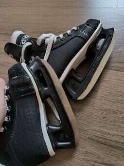 Prodám dětské brusle velikosti 27