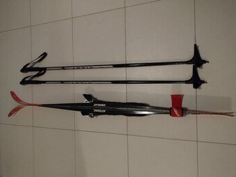 Dětské běžky Atomic 120cm s hůlkami