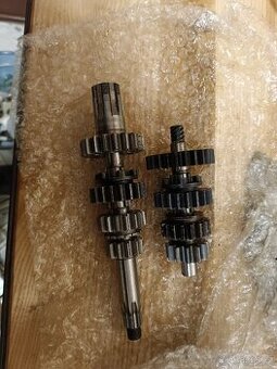 Převodovka Jawa pérák ,kyvačka panelka ,velorex 350