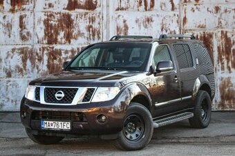Nissan Pathfinder 3.0 V6 A/T 7MIEST