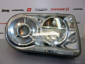 světlo přední pravé Chrysler 300C EU verze xenon