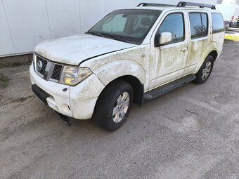 Nissan Pathfinder 2.5dci 126kw na opravu nebo náhradní díly