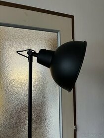Stojací lampa (IKEA - SKURUP)