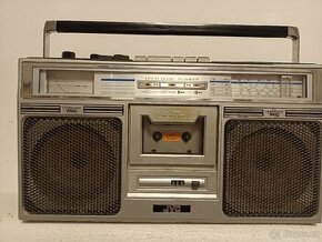 JVC RC 646L radiomagnetofon boombox retro kazeťák