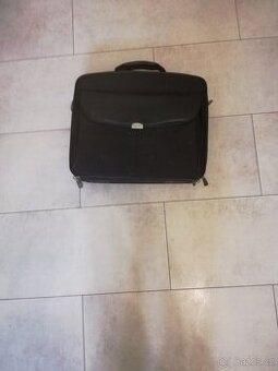 Dicota MultiTrend brašna na notebook
