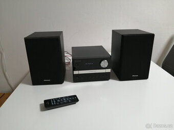 Mikrosystém Pioneer X-EM12
