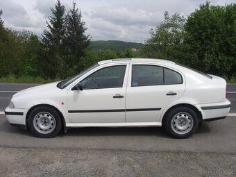 Škoda Octavia, 1.6i, 74 kW, tažné zařízení