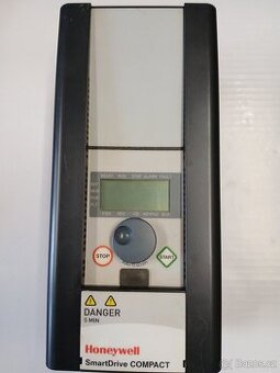 Frekvencni menic 3KW Honeywell