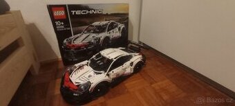 PORSCHE LEGO® Technic Porsche 911 RSR
