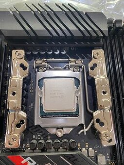 Intel Core i9-10900KF