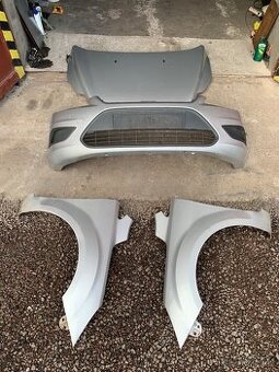 Ford Focus mk2 - přední část - stříbrná metalíza