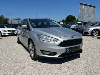 Ford Focus 1.5EB 110kW Tažné,navi,výhřev