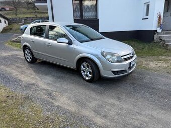Opel Astra H
