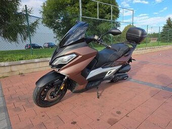Maxon Discover 300