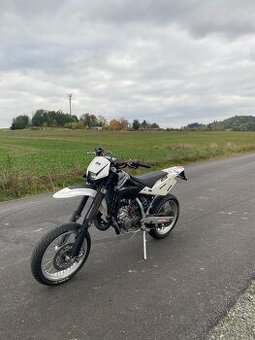 Husqvarna sm 125