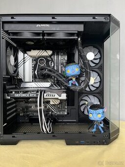 Intel Core i9 / 32GB DDR5/ 1TB / RTX 5060 TI