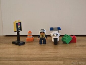 Lego Duplo Policejní motorka 5679