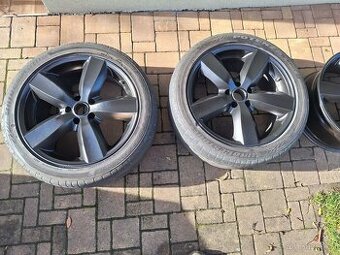 4x Al disky 19" rozteč 5x114.3 + 2x s pneu 245/55 R19