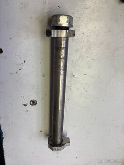 Zadní osa kola KTM SXF 2013-2022