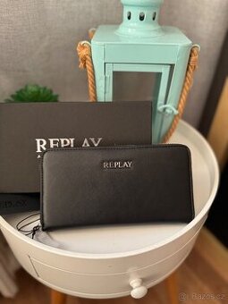 Dámská peněženka  Replay