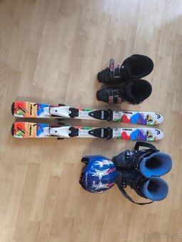 Dětské sjezdové lyže Head, lyžáky Nordica a Technica, helma