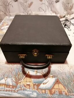 Staré elektrické masážní přístroje