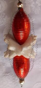 Vánoční ozdoba Tanečnice v červené barvě