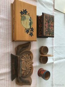 Malované a vyrezavane ze dřeva