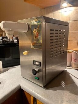 výrobník šlehačky Carpigiani