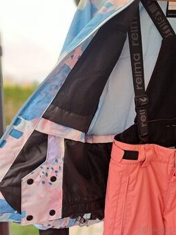 Lyžařský komplet pro dívku Reima vel. 152