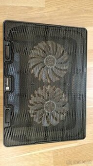 Chladiaca podložka Connect It FrostBreeze CCP-1910-BK