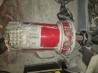 Generátor 22,4 na celý hotel