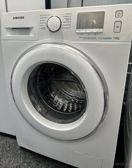 Pračka Samsung WF70F5EDW2W
