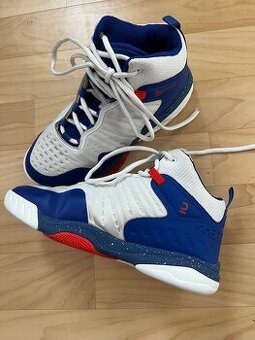 Basketbalové dětské boty, vel.36, zn.Tarmak