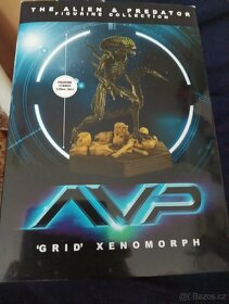 AvP grid xenomorph - 1