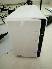 Synology ds220J DiskStation HDD NAS + s diskem 4TB WD RED