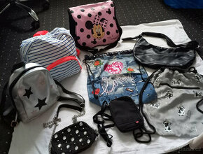 dívčí kabelky,baťůžky,tašky