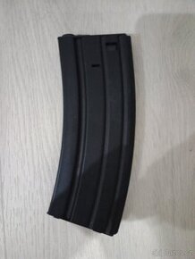 M4 CYMA tlačný zásobník na 180 ran