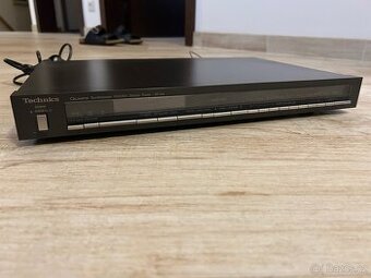 Technics ST-S4 AM/FM stereo tuner
