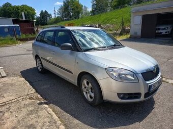 Škoda fabia combi - 1