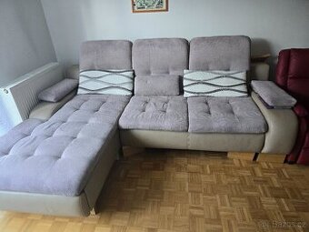 Prodám rohovou rozkládací sedačkus úložným prostorem