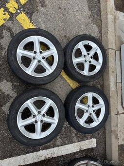 Prodám sadu alu kol Hyundai R17 s pneu - [28.3. 2025]