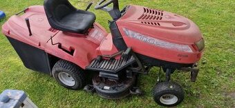 Zahradní traktor traktůrek Castelgarden