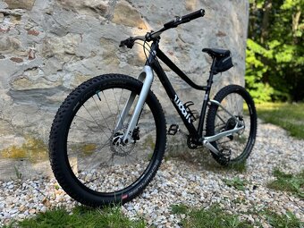 Woom OFF 6 26 detský bicykel, čierna